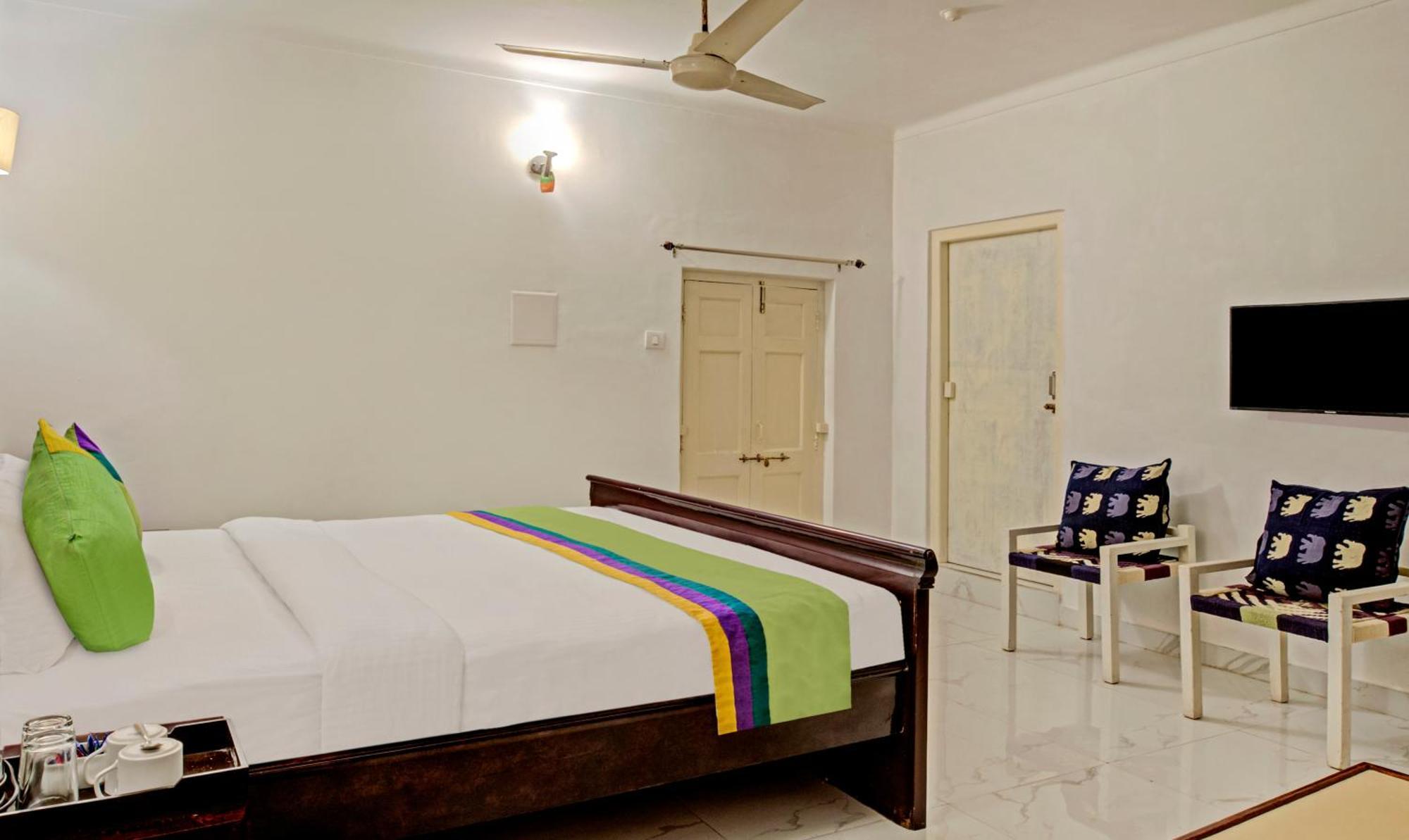 Hotel Meera Udaipur Ngoại thất bức ảnh